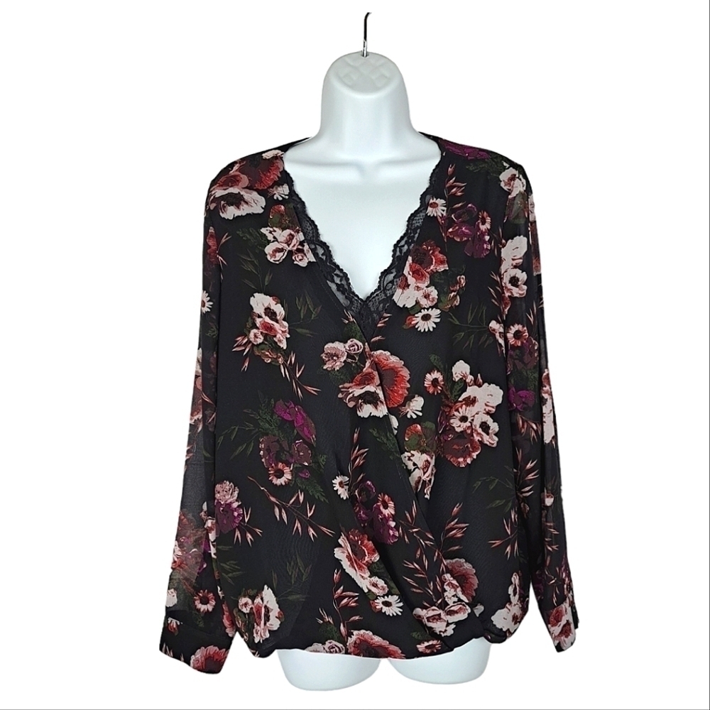 Dex Floral Faux Wrap‎ Top
